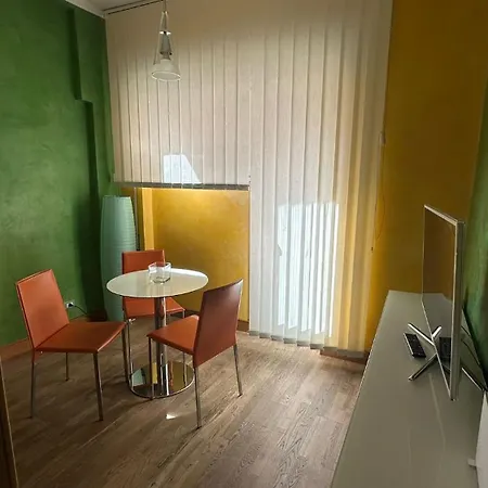 Lägenhet Urban House